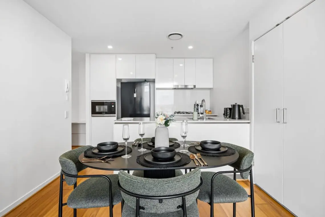 5ca60398 b1ce 4c 7lddv