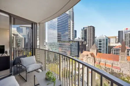 5f64c354 5dca 4c mEkbe