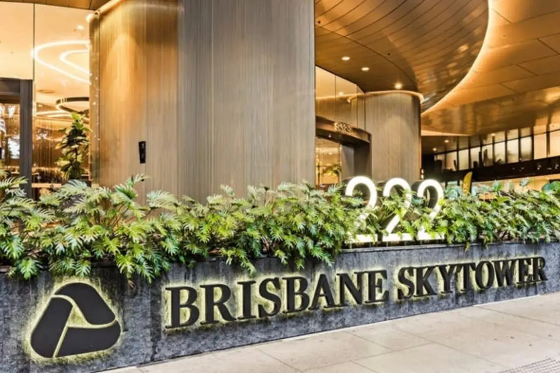 63689faa e043 43 nMO E