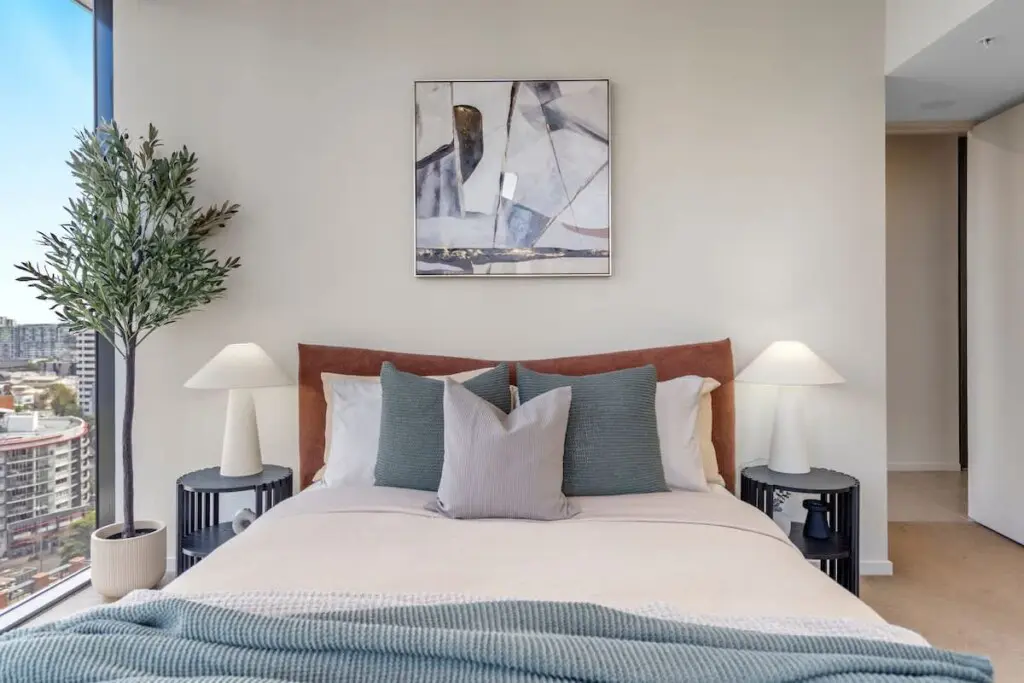 97f9adda 4299 4a QInlc