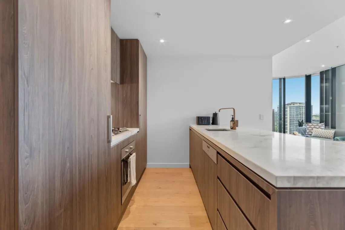 hofmqiobwz6vw3wu76bq