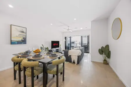 jrzirvfp8ibqayqbg0kj 1