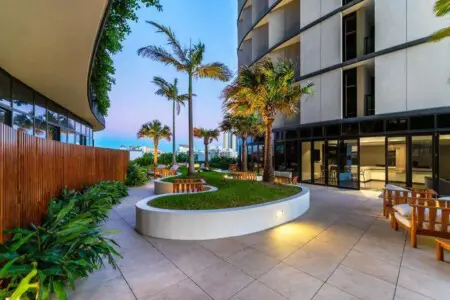 kfhli1utnzlv1uwy24w9