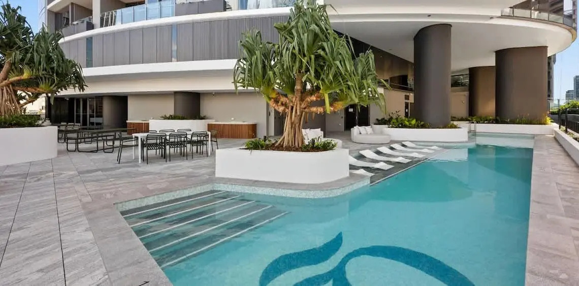 2038bc14 8a6c 40 0EeSz