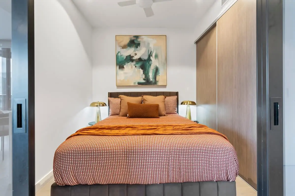 fc284071 f26f 43 rJR1i